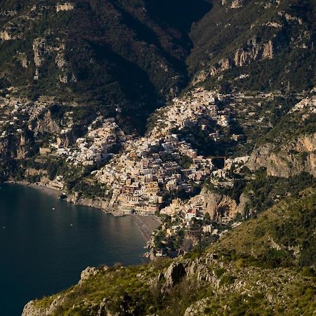 Appartamento La Dimora Degli Dei Bomerano Esterno foto